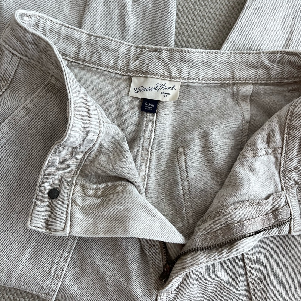 Beige Wide Leg Cropped Jean